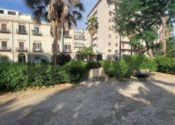 Edificio all\'aperto - Commercial Premises Piazza Alberigo Gentili
6, Palermo - photo 18