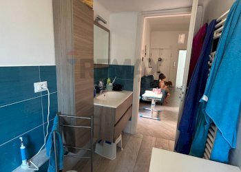 Bagno - Appartamento via Balestrazzi
18, Genova - foto 8