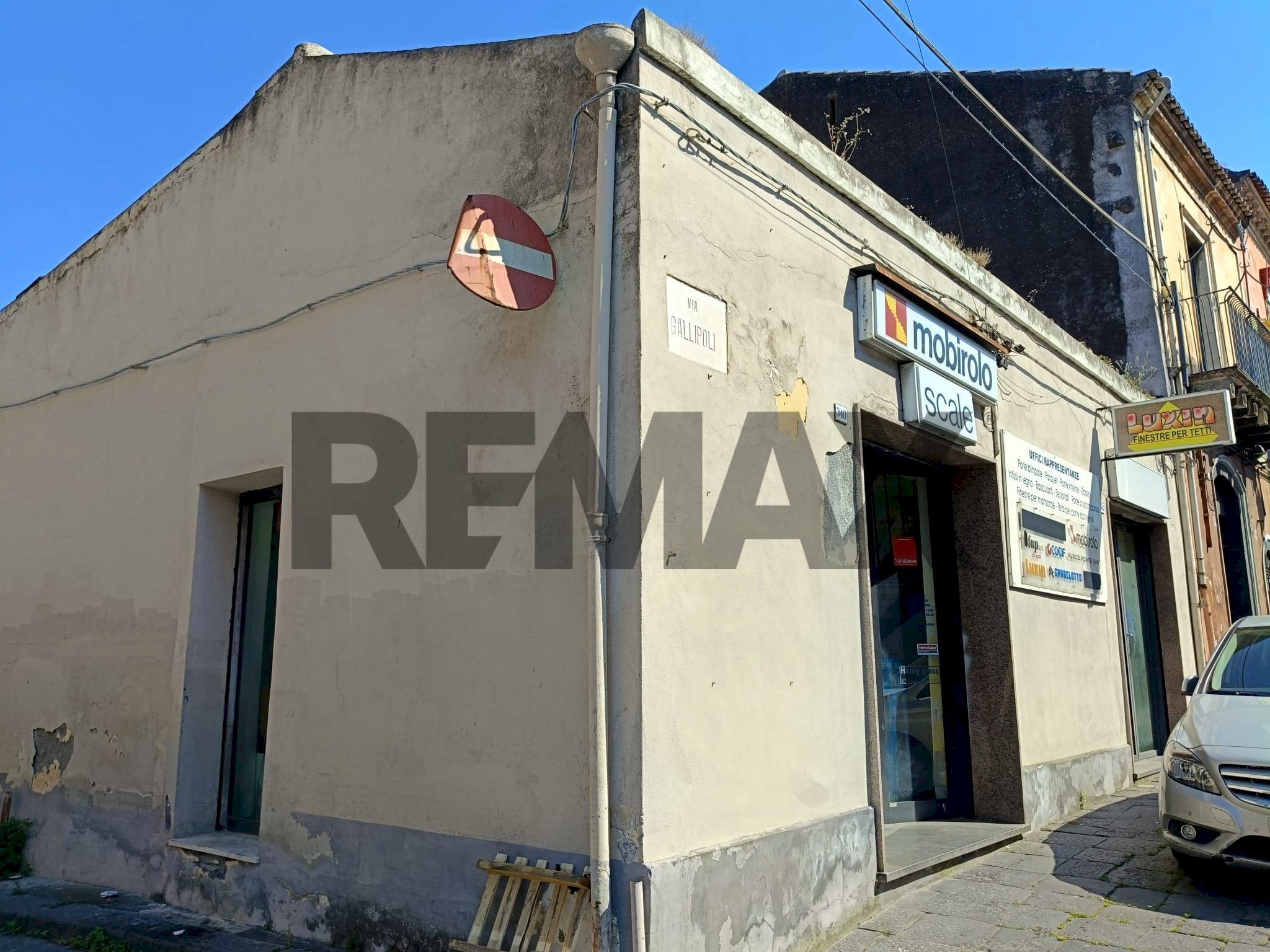 Edificio all\'aperto - Independent house Via Callipoli
 
340, Giarre - photo 1