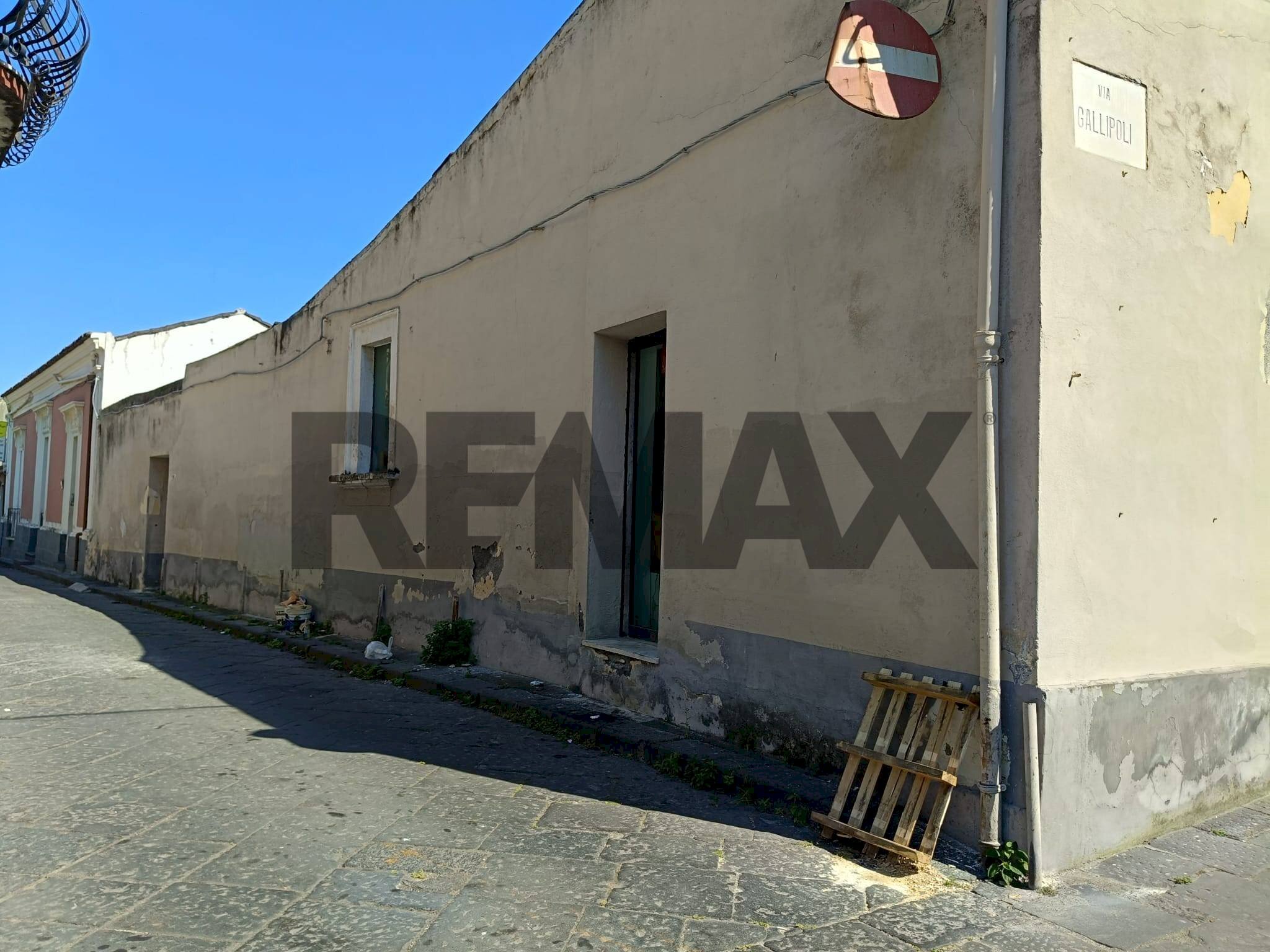 Edificio all\'aperto - Independent house Via Callipoli
340, Giarre - photo 2