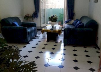 Soggiorno - Four-room apartment Via San Gregorio
 
15, Caltagirone - photo 2