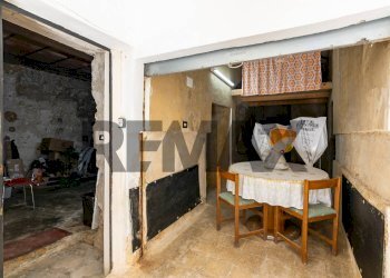 Sala da pranzo - Four-room apartment Via San Gregorio
 
15, Caltagirone - photo 12