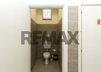 Bagno - Bar Tavola Calda - Fredda Viale Cristoforo Colombo
snc, San Giovanni la Punta - foto 25