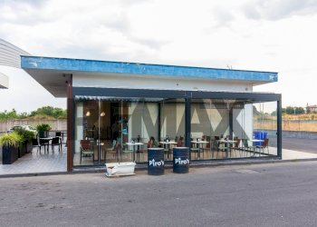 Edificio all\'aperto - Bar Tavola Calda - Fredda Viale Cristoforo Colombo
snc, San Giovanni la Punta - foto 57