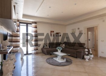 Soggiorno - Villa Via Giuseppe Garibaldi
 
194, Caltagirone - photo 4