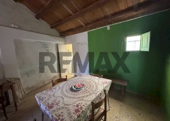 Sala da pranzo - Four-room apartment Corso Italia
 
418, San Pier Niceto - photo 3