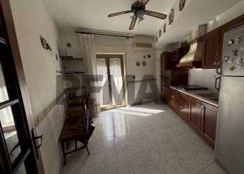 Cucina - Quadrilocale Via Finocchiari
 
17, Aci Catena - foto 11