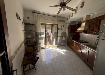 Cucina - Quadrilocale Via Finocchiari
 
17, Aci Catena - foto 15
