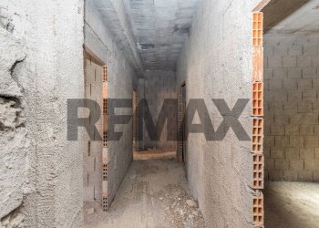 Hall / corridoio - Appartamento Via Francesco Petrarca
 
67, Paterno - foto 4