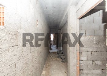 Hall / corridoio - Appartamento Via Francesco Petrarca
 
67, Paterno - foto 34