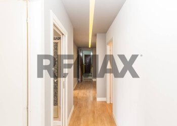 Hall / corridoio - Apartment Via Dalmazia
 
8, Catania - photo 4
