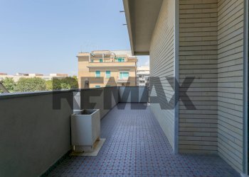 Balcone - Appartamento Via Namaziano
50, Roma - foto 17