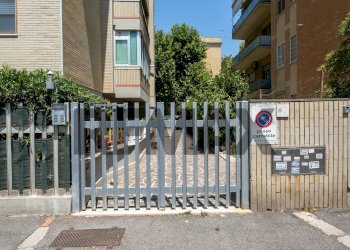 Edificio all\'aperto - Appartamento Via Namaziano
50, Roma - foto 36
