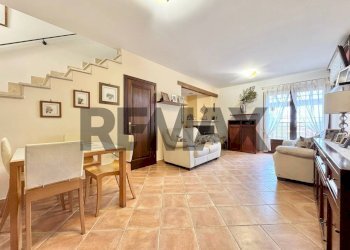 Sala da pranzo - Semi-detached house Via delle Monachelle
 
16, Manziana - photo 13