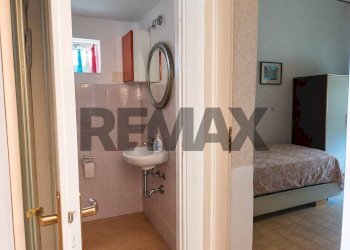 Bagno - Villa via adige
 
1, Ardea - foto 19