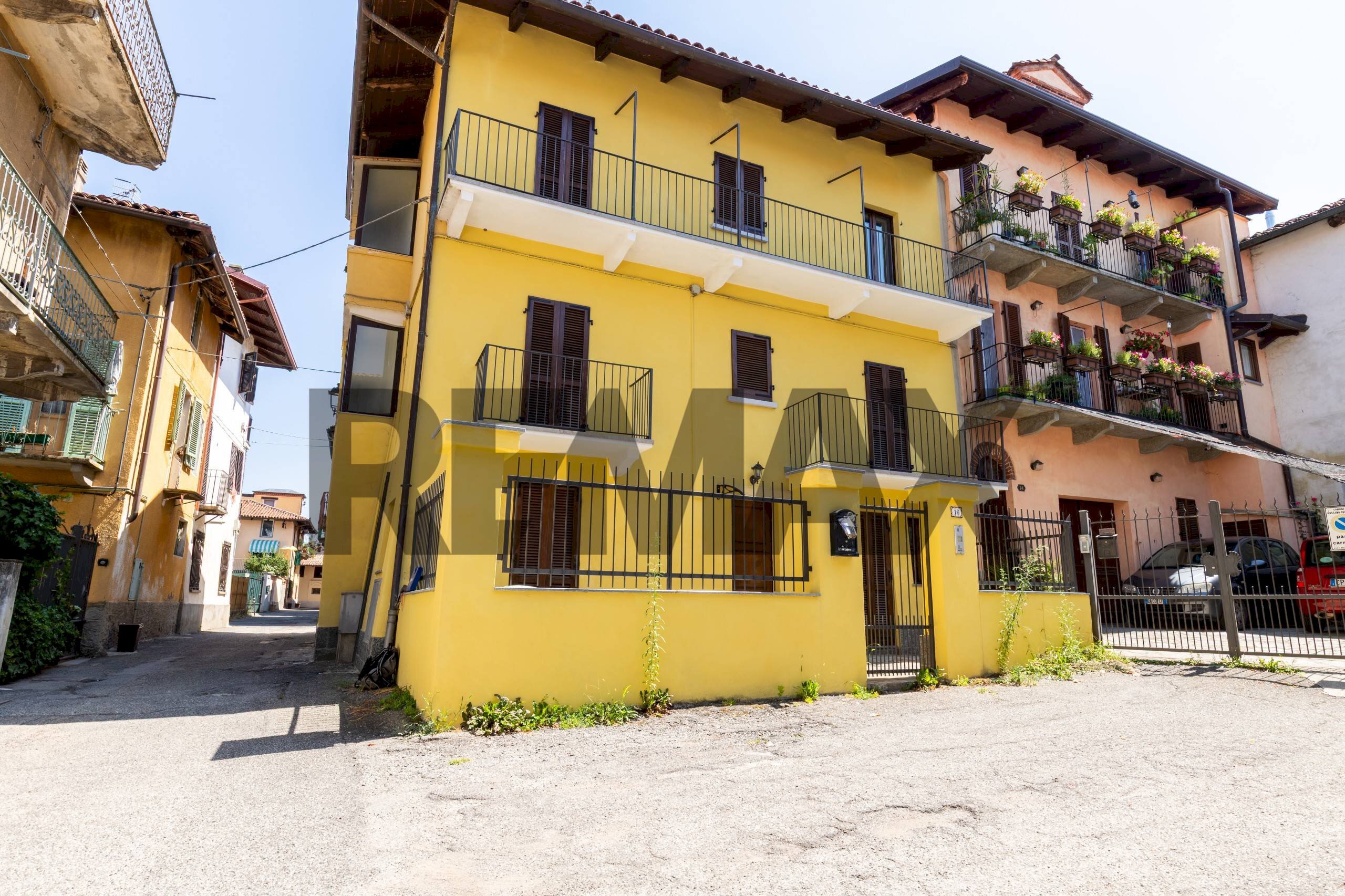 Edificio all\'aperto - Casa semi indipendente Via San Martino
16, Gassino Torinese - foto 3