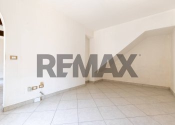 Stanza vuota - Casa semi indipendente Via San Martino
 
16, Gassino Torinese - foto 14