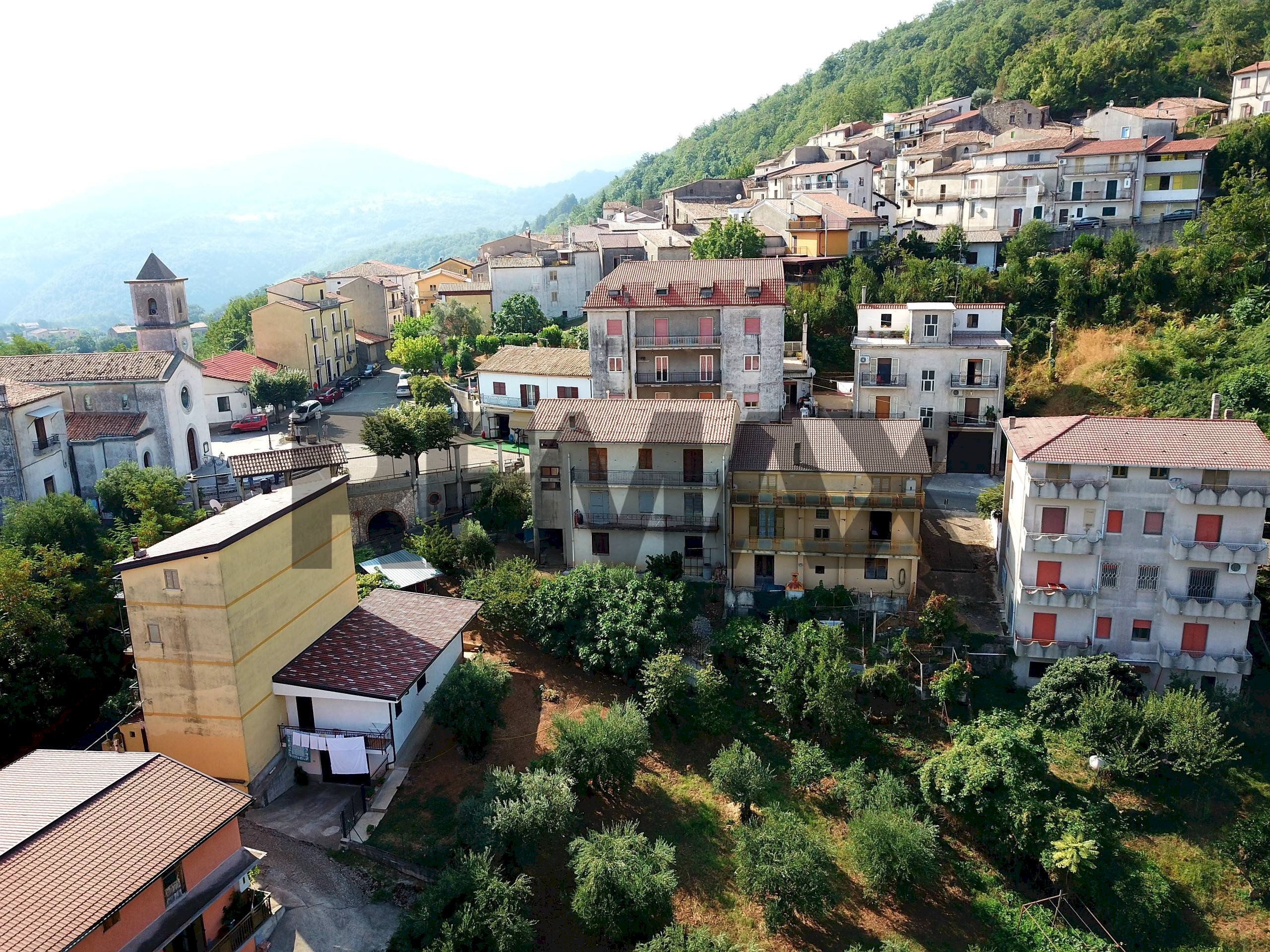 Edificio all\'aperto - Casa indipendente Joggi via A4
4, Santa Caterina Albanese - foto 2