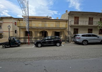 Edificio all\'aperto - Casa indipendente Joggi via A4
 
4, Santa Caterina Albanese - foto 5