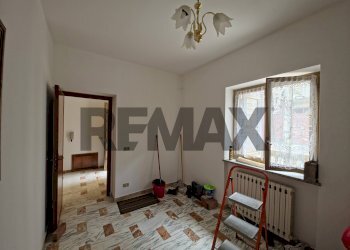 Camera / camera da letto - Casa indipendente Joggi via A4
 
4, Santa Caterina Albanese - foto 16