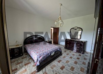 Camera / camera da letto - Casa indipendente Joggi via A4
 
4, Santa Caterina Albanese - foto 22