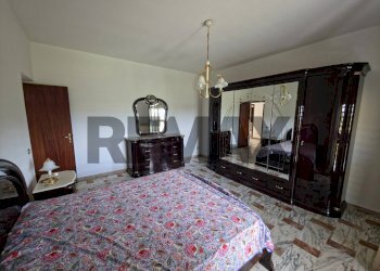 Camera / camera da letto - Casa indipendente Joggi via A4
 
4, Santa Caterina Albanese - foto 23