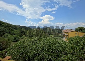 Vista delle montagne - Casa indipendente Joggi via A4
 
4, Santa Caterina Albanese - foto 26