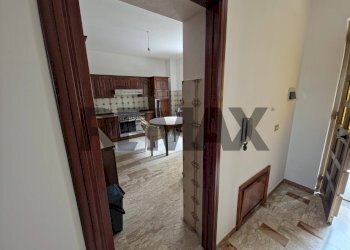 Hall / corridoio - Casa indipendente Joggi via A4
 
4, Santa Caterina Albanese - foto 36
