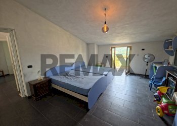 Camera / camera da letto - Casa indipendente Joggi via A4
 
4, Santa Caterina Albanese - foto 60
