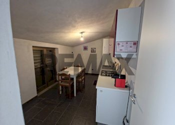 Sala da pranzo - Casa indipendente Joggi via A4
 
4, Santa Caterina Albanese - foto 64