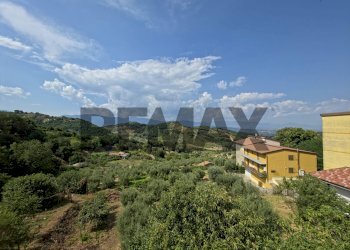 Vista delle montagne - Casa indipendente Joggi via A4
 
4, Santa Caterina Albanese - foto 77