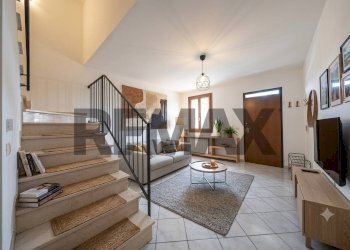 Scale - Terraced Villa Via Mozambico
 
30, Portomaggiore - photo 8
