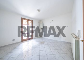 Stanza vuota - Terraced Villa Via Mozambico
 
30, Portomaggiore - photo 15