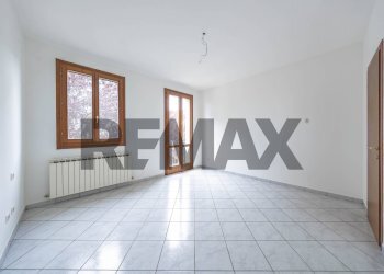 Stanza vuota - Terraced Villa Via Mozambico
 
30, Portomaggiore - photo 31