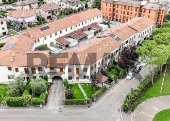 Edificio all\'aperto - Terraced Villa Via Mozambico
 
30, Portomaggiore - photo 58