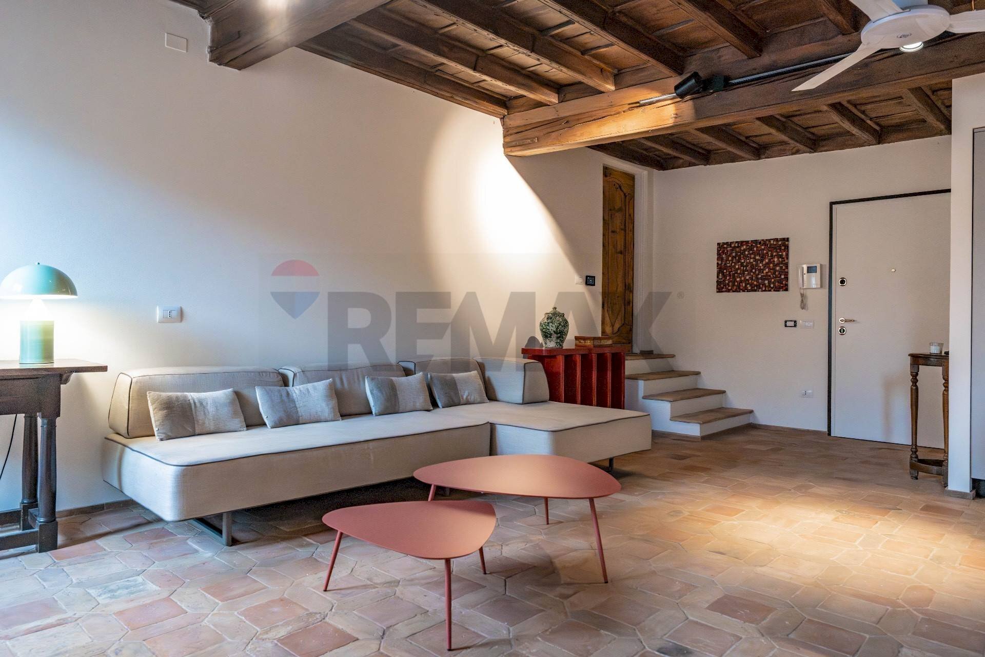 Soggiorno - Three-room apartment Via Carlo Mayr
48, Ferrara - photo 2