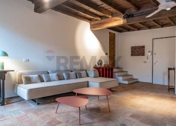 Soggiorno - Three-room apartment Via Carlo Mayr
 
48, Ferrara - photo 2
