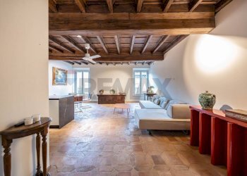 Soggiorno - Three-room apartment Via Carlo Mayr
 
48, Ferrara - photo 8