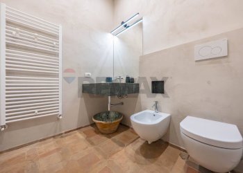 Bagno - Three-room apartment Via Carlo Mayr
 
48, Ferrara - photo 11