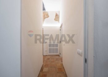 Hall / corridoio - Three-room apartment Via Carlo Mayr
 
48, Ferrara - photo 23