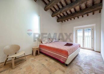 Camera / camera da letto - Three-room apartment Via Carlo Mayr
 
48, Ferrara - photo 24