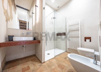 Bagno - Three-room apartment Via Carlo Mayr
 
48, Ferrara - photo 29