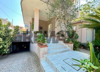 Casa all\'aperto - Terraced Villa Via Aviatori D'Italia
 
10, Caserta - photo 1