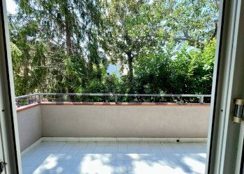 Balcone - Terraced Villa Via Aviatori D'Italia
 
10, Caserta - photo 9