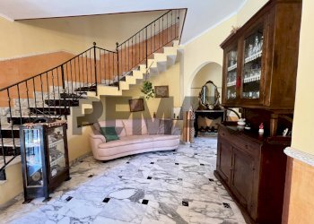 Soggiorno - Terraced Villa Via Aviatori D'Italia
 
10, Caserta - photo 13