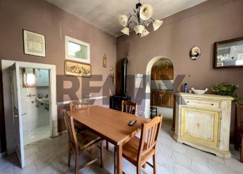 Sala da pranzo - Terraced Villa Via Aviatori D'Italia
 
10, Caserta - photo 63