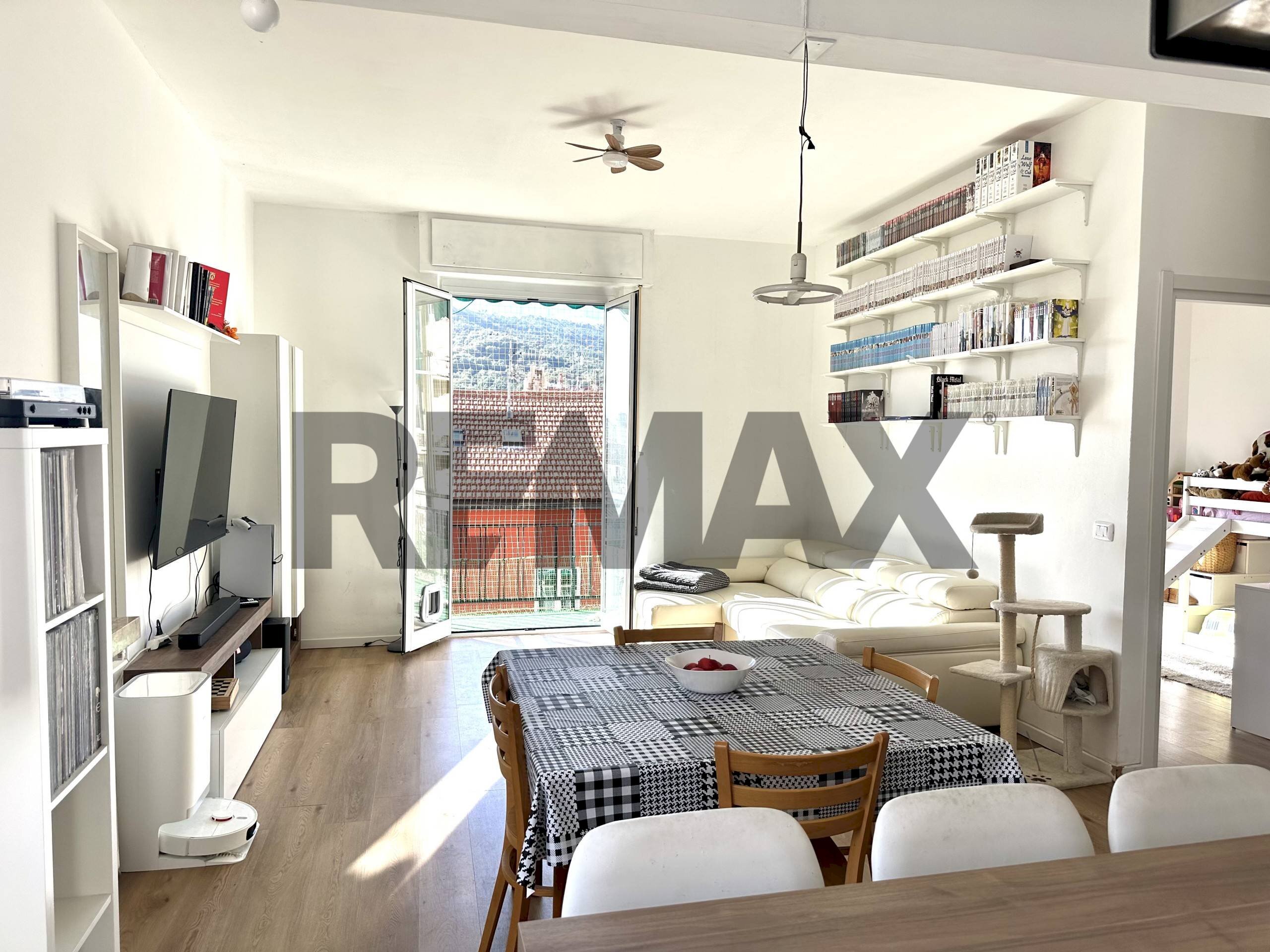 Sala da pranzo - Three-room apartment Via Corridoni
11, Savona - photo 2