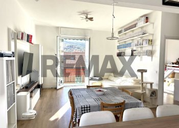 Sala da pranzo - Trilocale Via Corridoni
 
11, Savona - foto 2