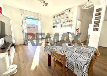 Sala da pranzo - Trilocale Via Corridoni
 
11, Savona - foto 3