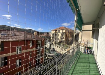Balcone - Trilocale Via Corridoni
 
11, Savona - foto 14